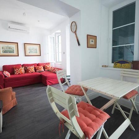 Charming Colonial Flat In Historic Building Leilighet Gibraltar Eksteriør bilde